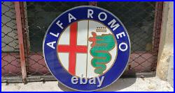 BEAUTIFUL ALFA ROMEO CAR VINTAGE SIGN, from the 90's. Lighted Neon