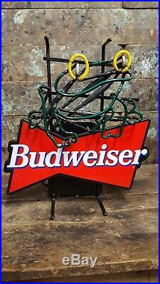 Classic Vintage Budweiser Frog Neon Sign 19 1995 Advertising Beer Sign