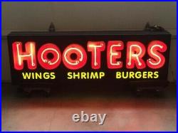 HOOTERS Restaurant Vintage Neon Sign