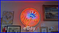 Huge NY YANKEE NEON SIGN Man Cave Vintage logo 36 made USA on the can baseball