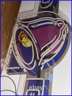 RARE 8FT Vintage Taco Bell Neon -Authentic UL Listed Working-With Original Crate