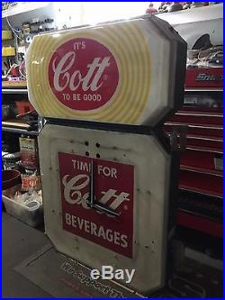 RARE Vintage 1950's Cotts Beverage Clock Sign (NEON)