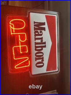 Rare Vintage Marlboro Open Neon Sign Works