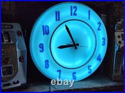 VINTAGE LARGE NEON CLOCK 1950s-1960s NICE-LOOKING WORK'S RARE VINTAGE LARGE NEON CLOCK 1950s-1960s NICE-LOOKING WORK'S RARE