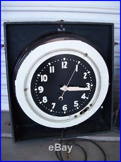 Vintage 22 GLO-DIAL Salesman Sample Neon Clock With Case Advertising RARE