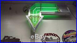 Vintage 4-1/2 Foot Neon 4 color flashing Lighted Arrow 2 Sided Sign Aluminum