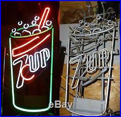 Vintage 7 UP Soda 3 color Neon advertising bar sign works perfectly