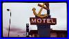 Vintage_Anchor_Motel_With_Neon_Signs_S_Broadway_Denver_01_eg