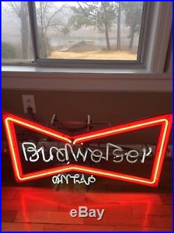 Vintage Budweiser Beer Neon Light Bar Sign