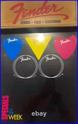 Vintage FENDER Lighted DISPLAY SIGN Guitar OLD Lighted Neon colors GUITAR NICE