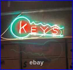 Vintage KEYS Neon Sign RED GREEN 15x30 1950s 60s Store Display Advertising