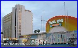 Vintage Las Vegas Casino Greek Isles Neon Sign Letter G