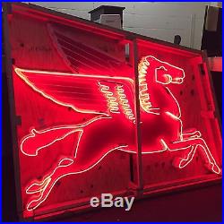 Vintage/Old Mobil Pegasus Neon ANIMATED Cookie Cutter 1961 Right Facing