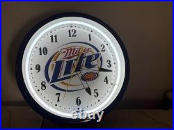 Vtg Original Miller Lite Neon Beer Clock Sign Industrial Restaurant Tavern USA